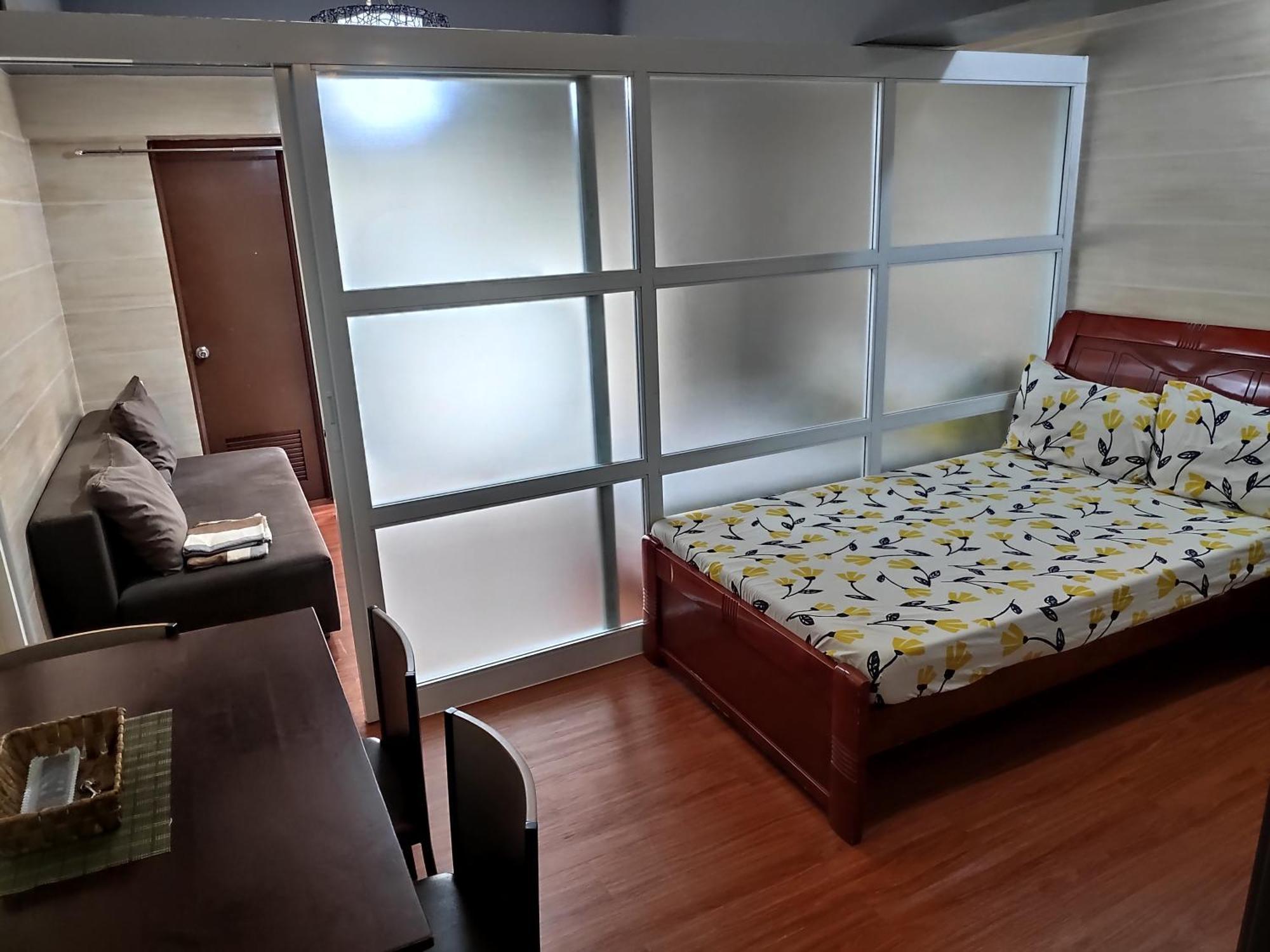 טגאיטאי Tagaytay Staycation By Naya And Darla W Free Swimming Pool, Wifi & Netflix מראה חיצוני תמונה