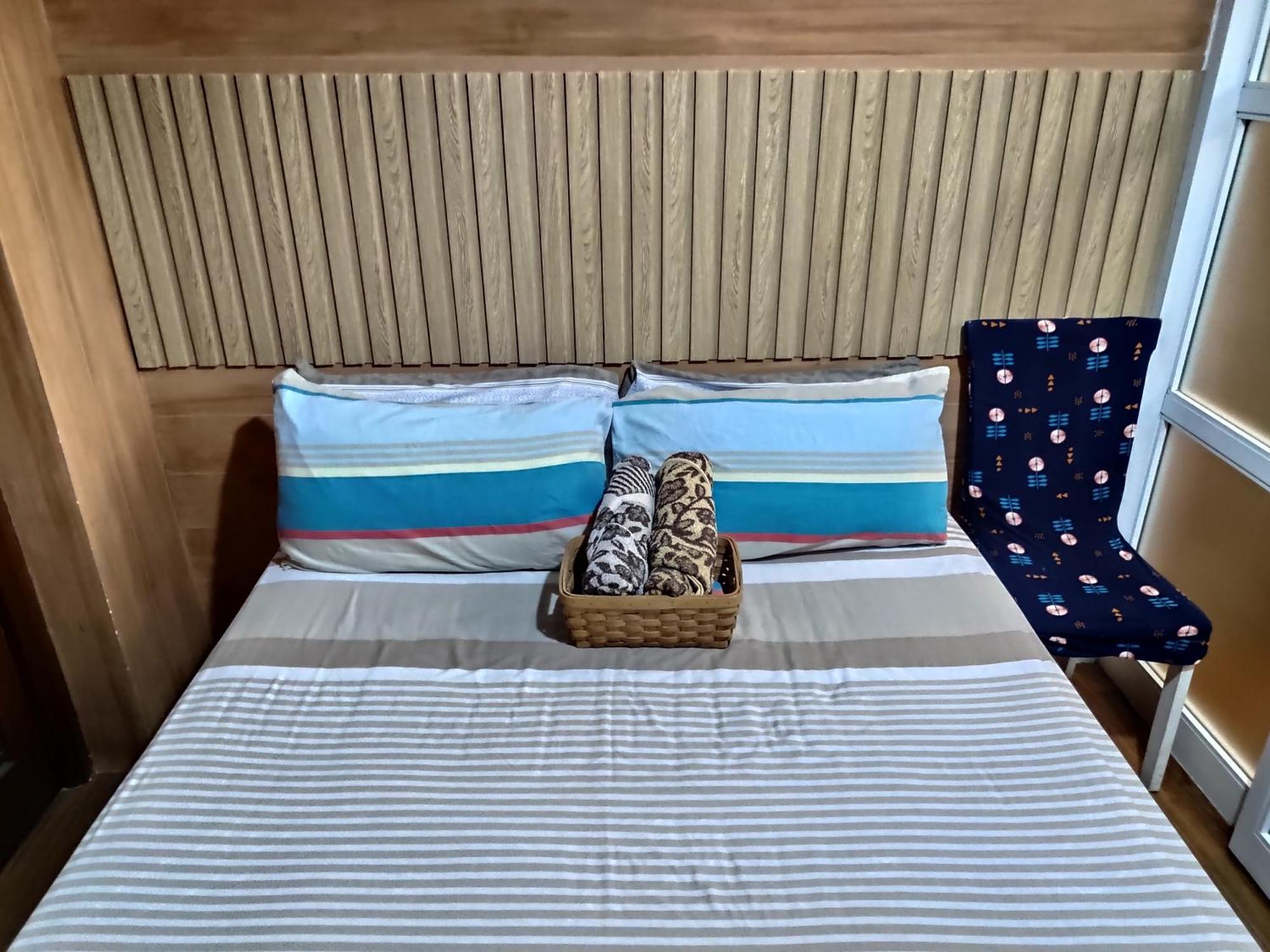 טגאיטאי Tagaytay Staycation By Naya And Darla W Free Swimming Pool, Wifi & Netflix מראה חיצוני תמונה