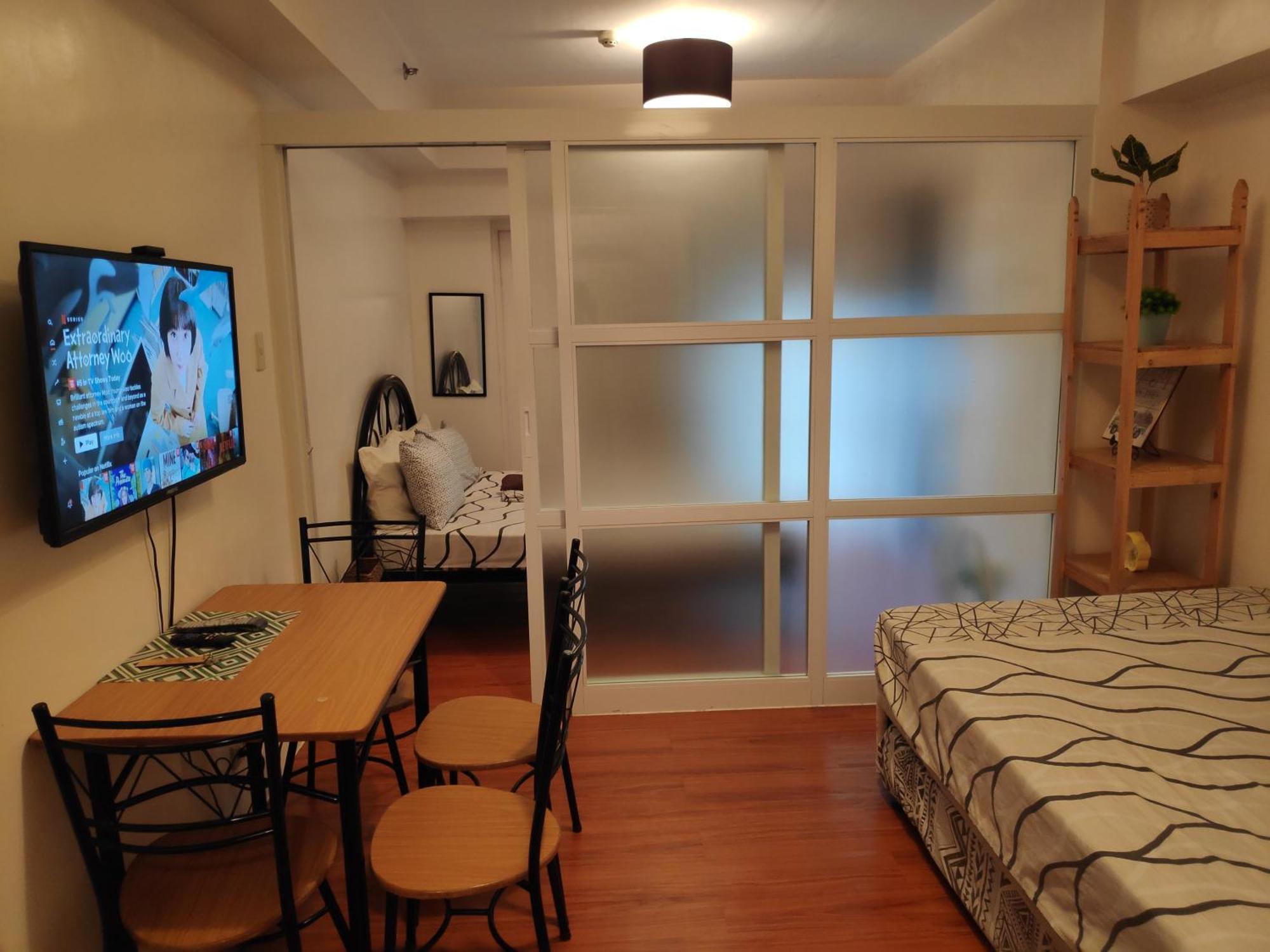 טגאיטאי Tagaytay Staycation By Naya And Darla W Free Swimming Pool, Wifi & Netflix מראה חיצוני תמונה