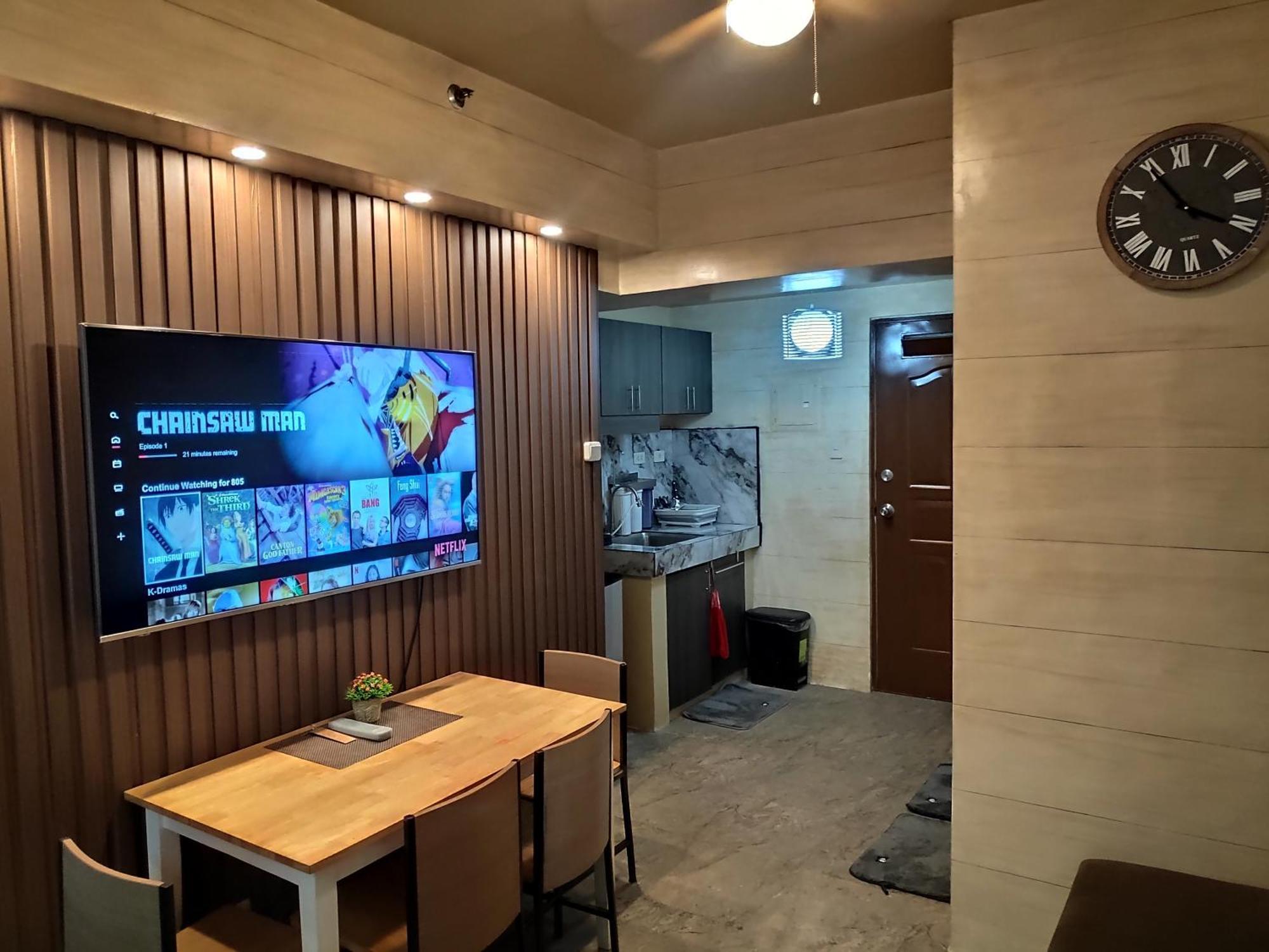 טגאיטאי Tagaytay Staycation By Naya And Darla W Free Swimming Pool, Wifi & Netflix מראה חיצוני תמונה
